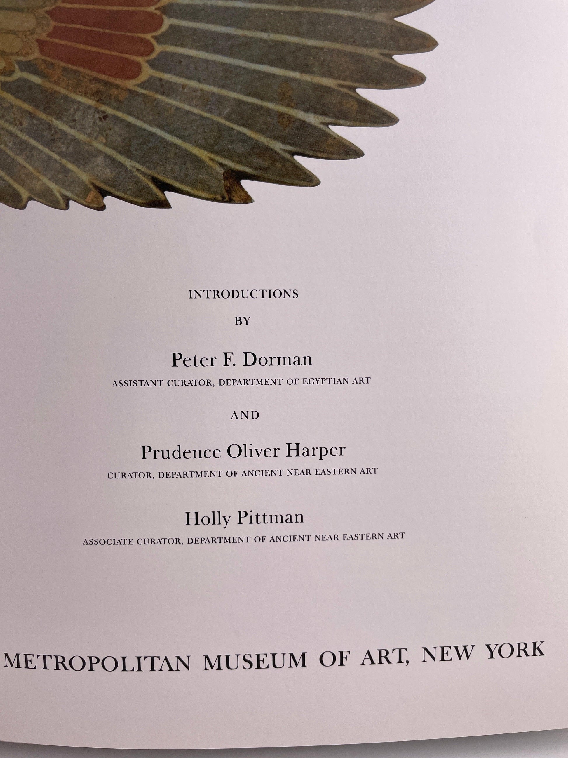 Book - Egypt and the Ancient Near East Metropolitan Museum attic no returns - Museumize.com