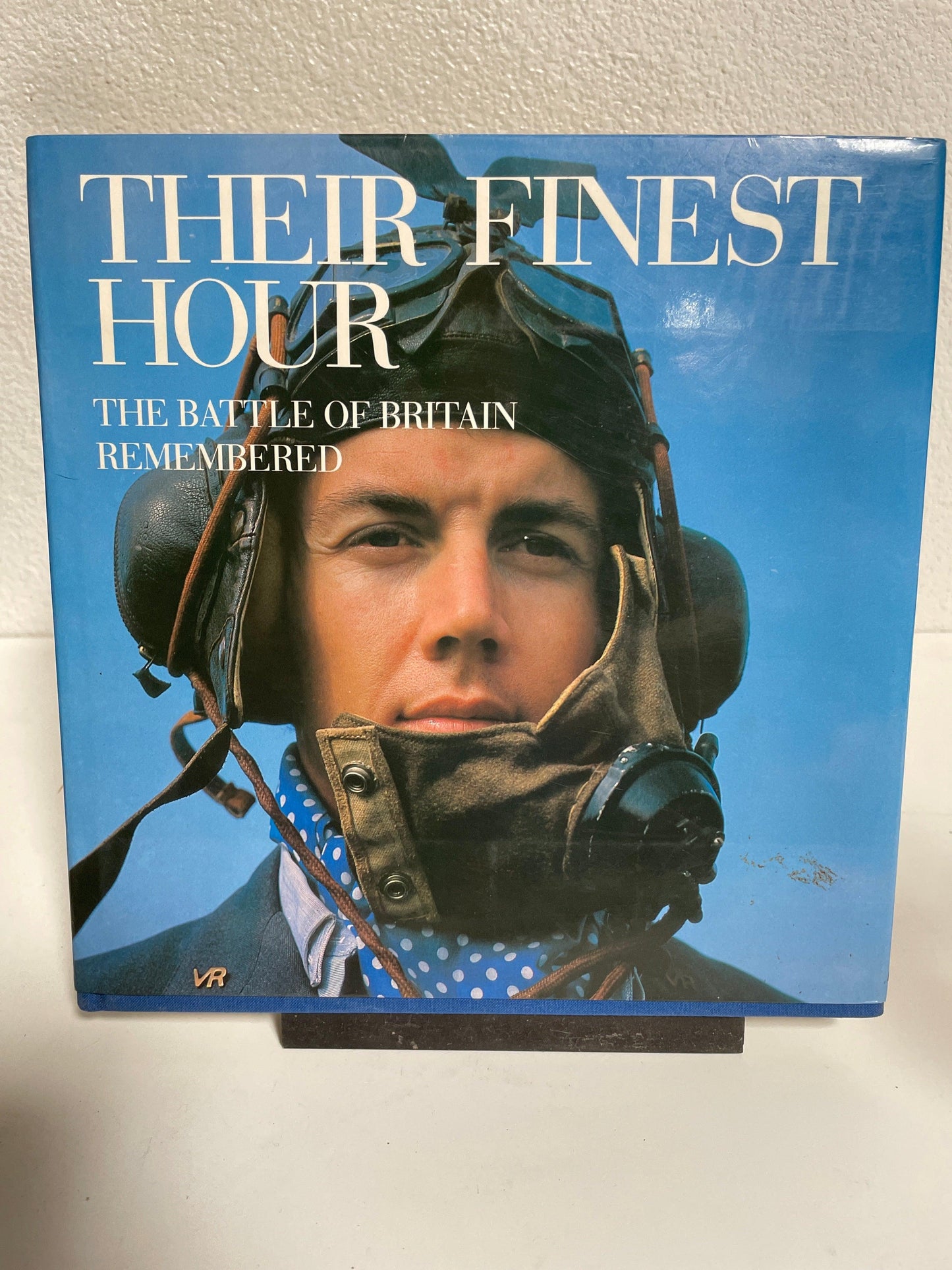 Book - Battle of Britain Remembered Their Finest Hour by Kaplan Collier attic no returns - Museumize.com