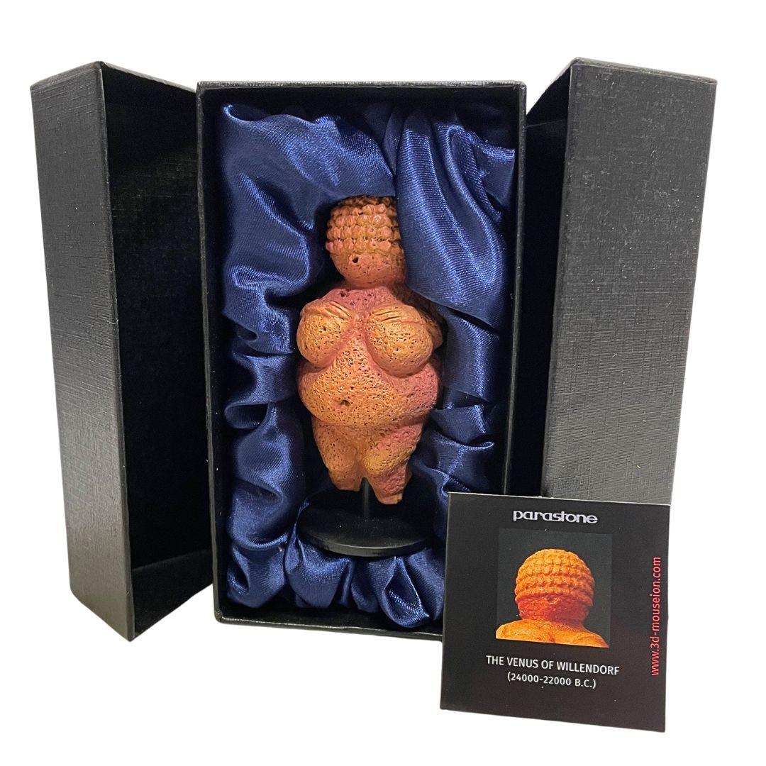 Miniature Venus of Willendorf Prehistoric Mother Goddess Statue Resin Aged Finish Detachable Metal Stand - Museumize.com