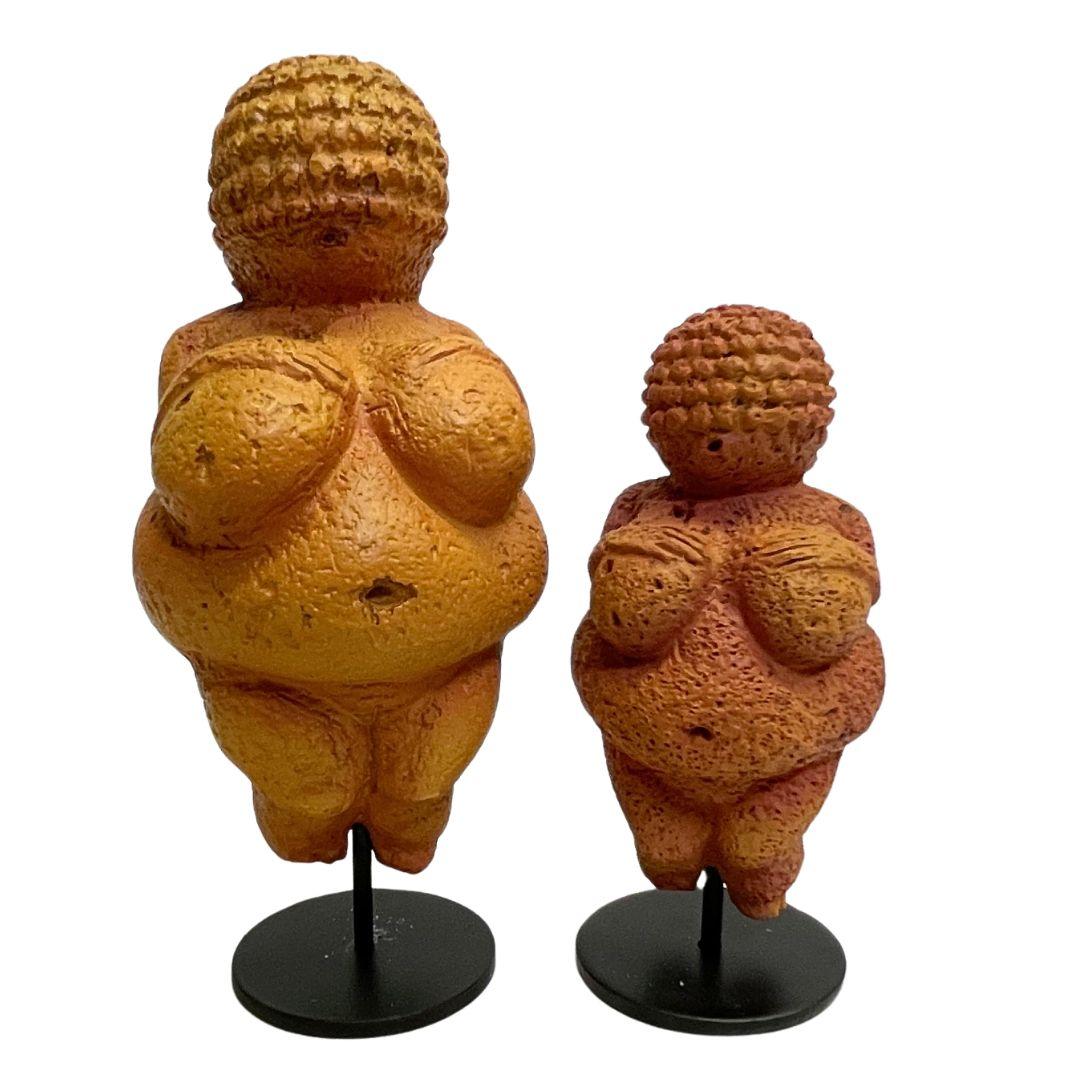 Miniature Venus of Willendorf Prehistoric Mother Goddess Statue Resin Aged Finish Detachable Metal Stand - Museumize.com