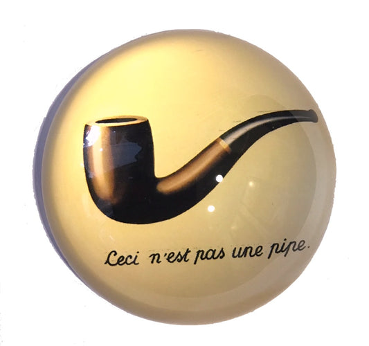 This is Not a Pipe Ceci n'est pas une pipe Surrealism Glass Dome Desk Paperweight by Magritte 3W