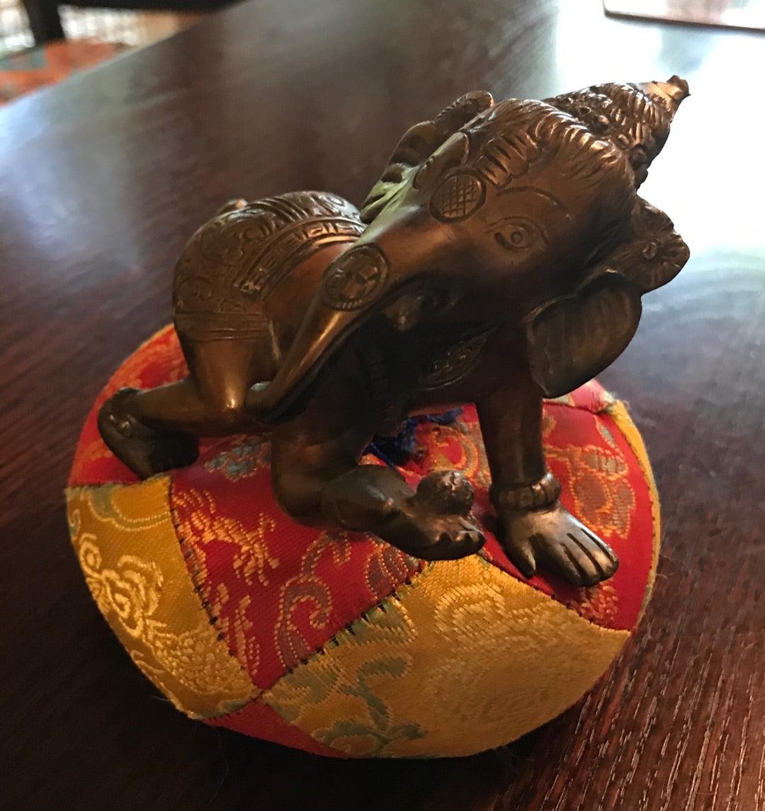 Crawling Ganesh Statue: A Youthful Symbol of Wisdom and Success - Museumize.com