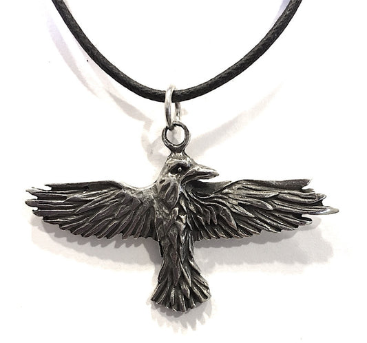 Museumize:Raven Celtic Prophesy Morrigan Bird Pewter Pendant Charm Necklace