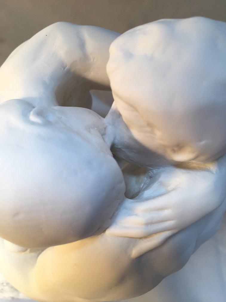 The Kiss Statue Lovers Kissing by Auguste Rodin, Assorted Sizes - Museumize.com