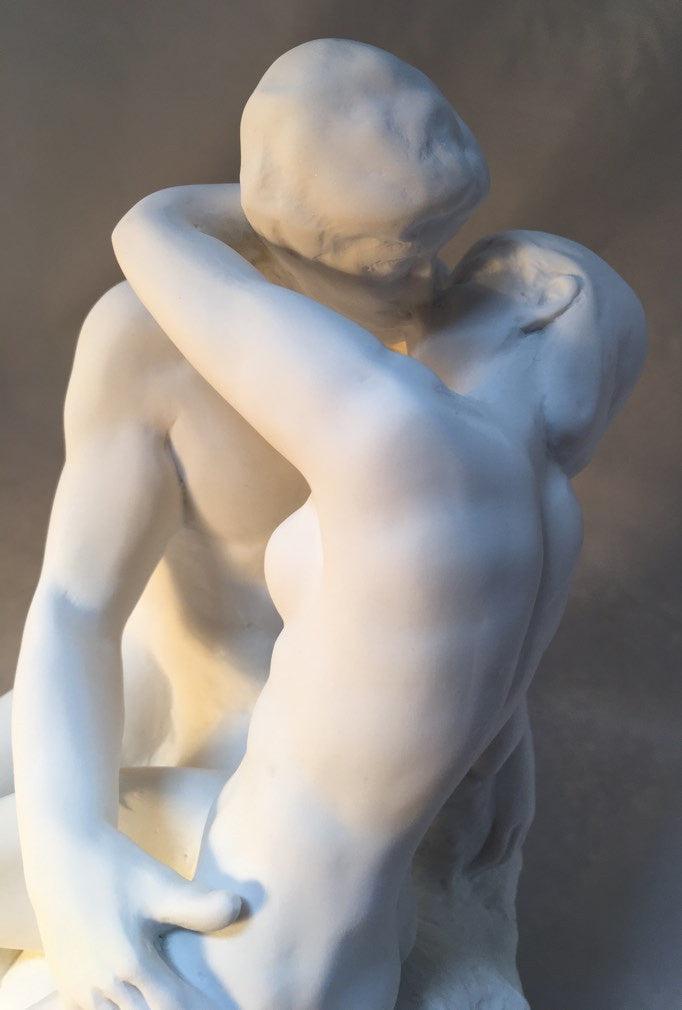 The Kiss Statue Lovers Kissing by Auguste Rodin, Assorted Sizes - Museumize.com