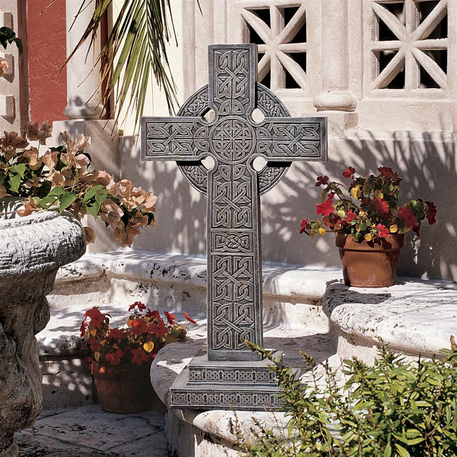 Celtic Garden Sculpture, 28-Inch by 9.5-Inch Lawn Art - Museumize.com